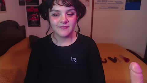 Sofi online show from March 5, 2025, 9:26 pm