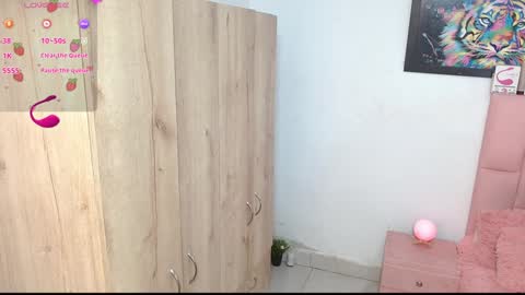 sofia online show from January 24, 2025, 6:14 pm