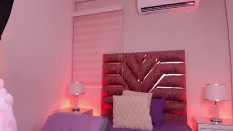 Snapshot of sofia_gomes_ chatting on July 19, 2026, 11:58 am sofia gomes online show from July 19, 2026, 11:58 am