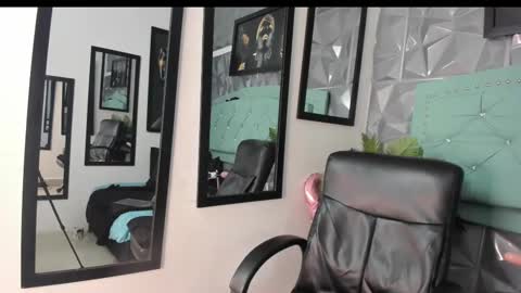 sofia gutierrez   online show from February 18, 2025, 12:06 pm