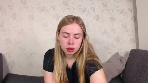Sofia here online show from April 30, 2026, 12:06 am