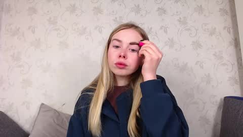Snapshot of sofia_here chatting on May 13, 2026, 12:08 am Sofia here online show from May 13, 2026, 12:08 am