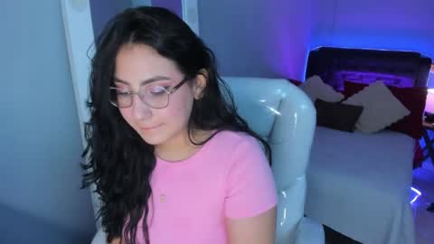 Snapshot of sofia_miller19 chatting on May 23, 2026, 5:01 am sofia online show from May 23, 2026, 5:01 am