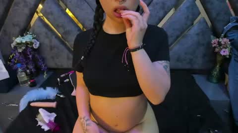 sofia miranda online show from July 25, 2026, 4:26 pm