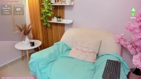 sofia_new online show from June 23, 2026, 10:13 am