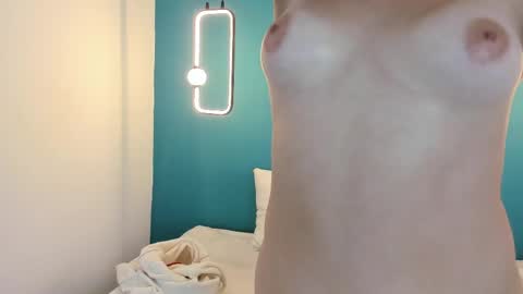 Snapshot of sofia_smithh_ chatting on April 29, 2026, 1:48 pm Sofia online show from April 29, 2026, 1:48 pm