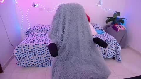 sofia_tgn online show from June 2, 2026, 6:43 pm