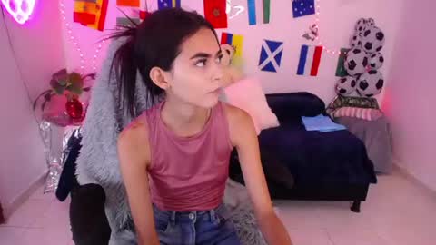 sofia_tgn online show from June 18, 2026, 6:34 pm