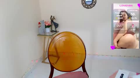 Snapshot of sofia_valeriaa chatting on February 13, 2025, 9:38 pm sofia online show from February 13, 2025, 9:38 pm