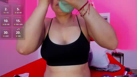 Sofia walke online show from April 30, 2026, 8:37 pm
