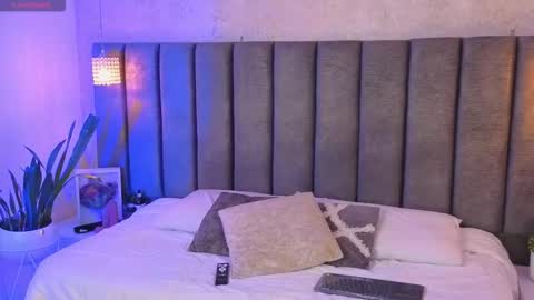 Sofi online show from January 11, 2026, 12:32 pm