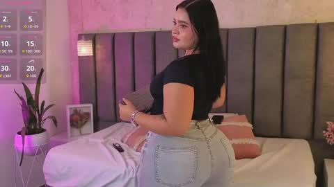 Snapshot of sofiaa_cortes chatting on April 13, 2026, 11:27 am Sofi online show from April 13, 2026, 11:27 am
