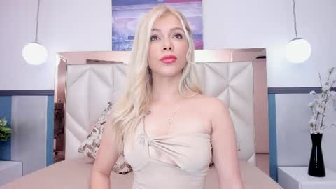 Snapshot of sofiaa_morris chatting on July 14, 2026, 7:08 pm Sofia online show from July 14, 2026, 7:08 pm