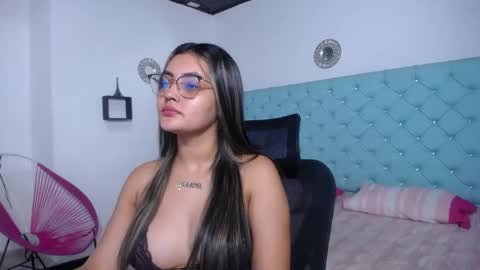 Sofia online show from April 25, 2026, 1:41 pm