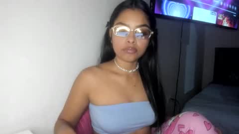 Snapshot of sofiacandy17 chatting on October 25, 2025, 4:20 am Danna Sofia online show from October 25, 2025, 4:20 am