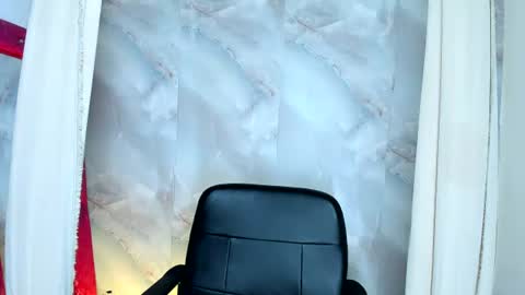 Snapshot of sofiacastillo01 chatting on July 3, 2026, 1:50 pm sofiacastillo01 online show from July 3, 2026, 1:50 pm