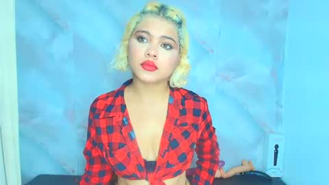 Snapshot of sofiacastillo01 chatting on July 13, 2026, 1:36 pm sofiacastillo01 online show from July 13, 2026, 1:36 pm