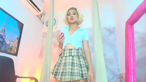 Snapshot of sofiacastillo01 chatting on July 26, 2026, 1:40 pm sofiacastillo01 online show from July 26, 2026, 1:40 pm