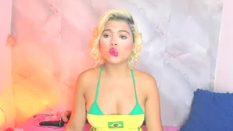 Snapshot of sofiacastillo01 chatting on July 31, 2026, 1:54 pm sofiacastillo01 online show from July 31, 2026, 1:54 pm
