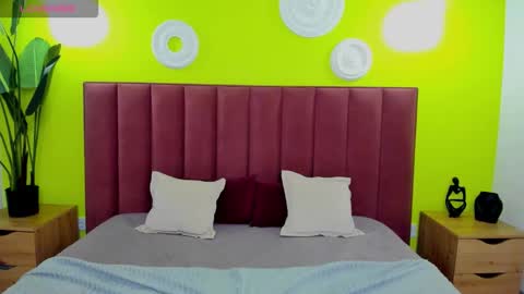 Sofia online show from February 25, 2026, 1:59 am