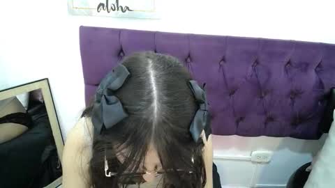 sofiakitty18 online show from November 14, 2025, 7:01 pm