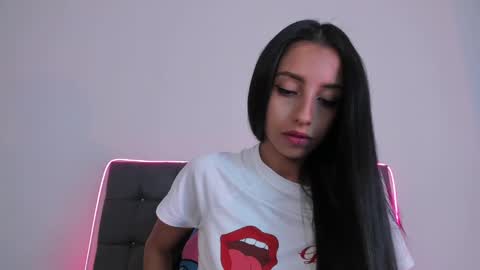 Snapshot of sofiaquiin15 chatting on March 2, 2025, 10:48 pm Sofia online show from March 2, 2025, 10:48 pm