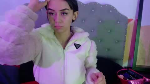 Sofia online show from July 25, 2026, 2:03 pm