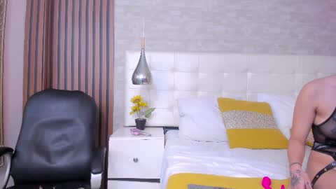 Snapshot of sofiathoompson chatting on July 8, 2026, 9:19 pm sofiathoompson online show from July 8, 2026, 9:19 pm