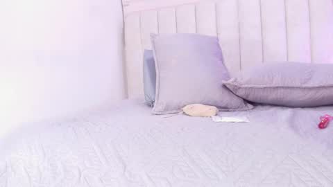 Sofia Velez  online show from February 27, 2026, 11:54 am