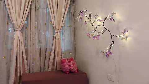 Snapshot of sofibelladelavega chatting on May 16, 2026, 8:07 pm Sofi Bella online show from May 16, 2026, 8:07 pm