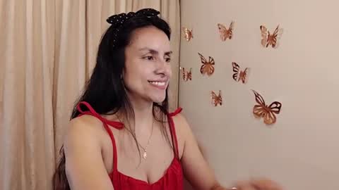 Snapshot of sofibelladelavega chatting on June 10, 2026, 7:35 pm Sofi Bella online show from June 10, 2026, 7:35 pm