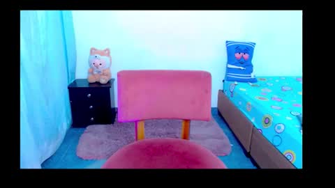 Snapshot of sofie888 chatting on November 22, 2025, 12:42 am Just Sofi online show from November 22, 2025, 12:42 am