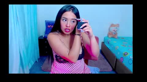 Snapshot of sofie888 chatting on November 30, 2025, 1:42 am Just Sofi online show from November 30, 2025, 1:42 am