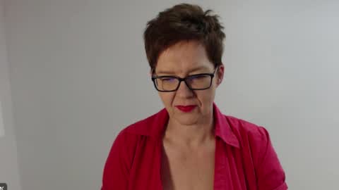 Sofie Velvet online show from January 13, 2026, 7:24 am