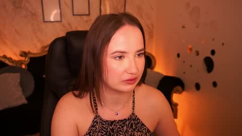 Sofie online show from April 25, 2026, 9:23 pm