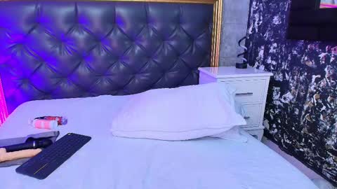 Sofie Rosee online show from February 17, 2025, 4:48 pm