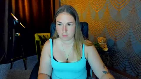 sofii_darling online show from July 27, 2026, 4:47 pm