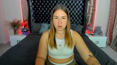 sofii_darling online show from July 30, 2026, 4:39 pm