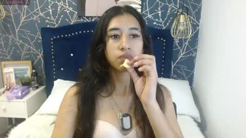 Sofii  online show from April 29, 2026, 3:10 am