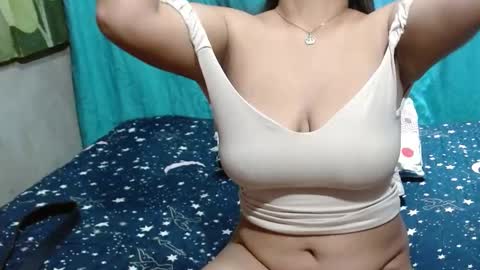 Snapshot of sofiia_77 chatting on December 22, 2024, 12:39 am sofi online show from December 22, 2024, 12:39 am