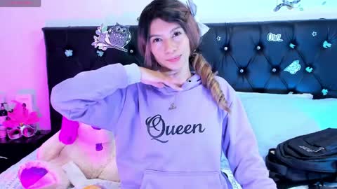 sofiia cute  online show from April 7, 2026, 4:46 am