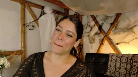 Snapshot of sofiia_diaz_ chatting on October 29, 2025, 11:39 pm Sofi online show from October 29, 2025, 11:39 pm