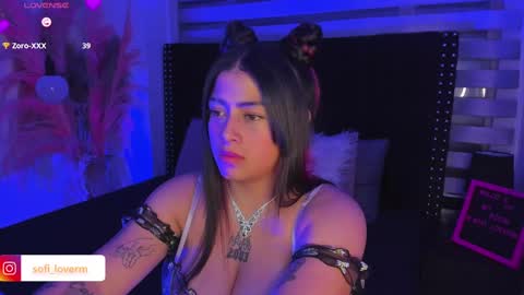 Snapshot of sofiia_rubb chatting on January 21, 2025, 6:33 am Sofia online show from January 21, 2025, 6:33 am