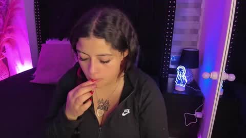 Snapshot of sofiia_rubb chatting on February 16, 2025, 3:58 am Sofia online show from February 16, 2025, 3:58 am