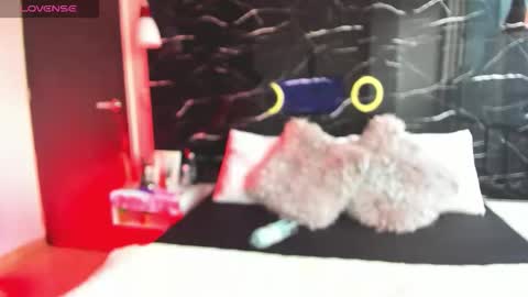 Snapshot of sofiia_rubb chatting on November 14, 2025, 11:53 am Sofia online show from November 14, 2025, 11:53 am