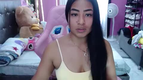 sofia Dreams online show from February 4, 2026, 6:58 pm