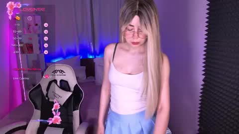 Sofia online show from July 13, 2026, 2:03 am