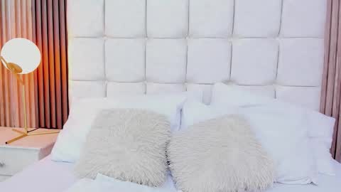 Sofi Malkova online show from March 4, 2026, 6:03 pm