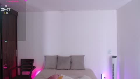 Snapshot of sofix_ chatting on July 13, 2026, 7:05 pm Lau online show from July 13, 2026, 7:05 pm