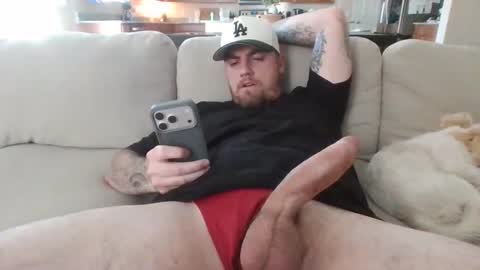 Snapshot of soft0ne chatting on February 6, 2026, 4:10 pm soft0ne online show from February 6, 2026, 4:10 pm